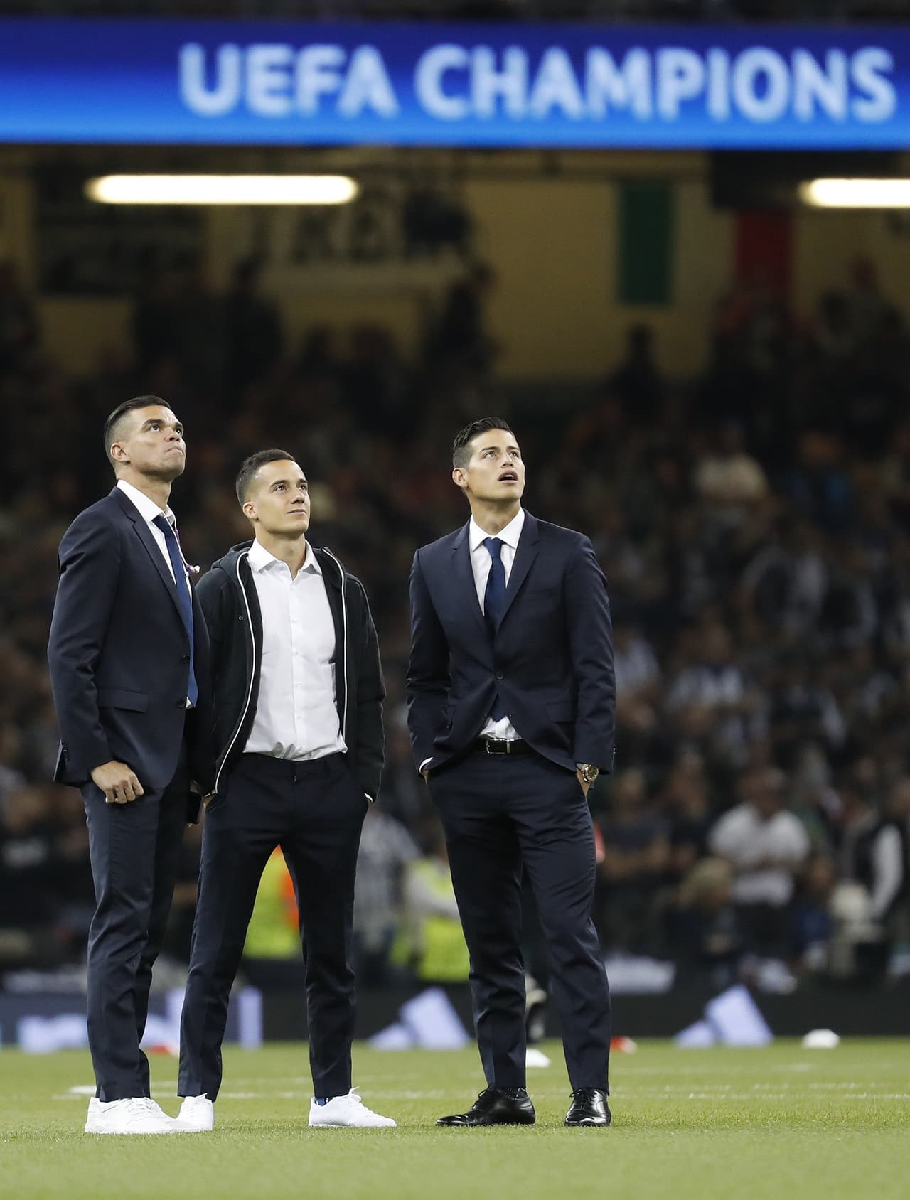 Después de ser relegado a los últimos lugares de la plantilla de Zinedine Zidane, James Rodríguez está en una situación difícil para desenredar su futuro.