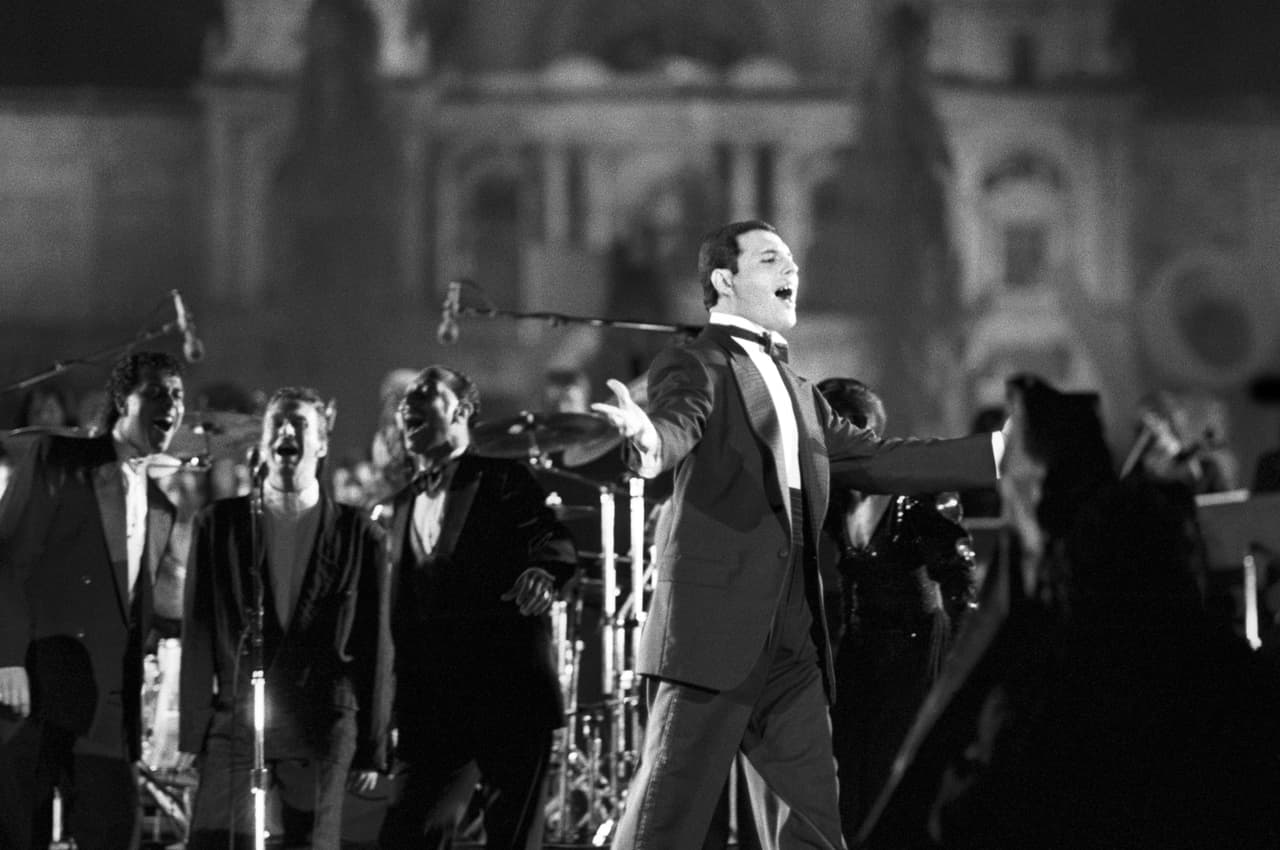 En 1989 publicaron “The Miracle” y en febrero de 1991, “Innuendo”.