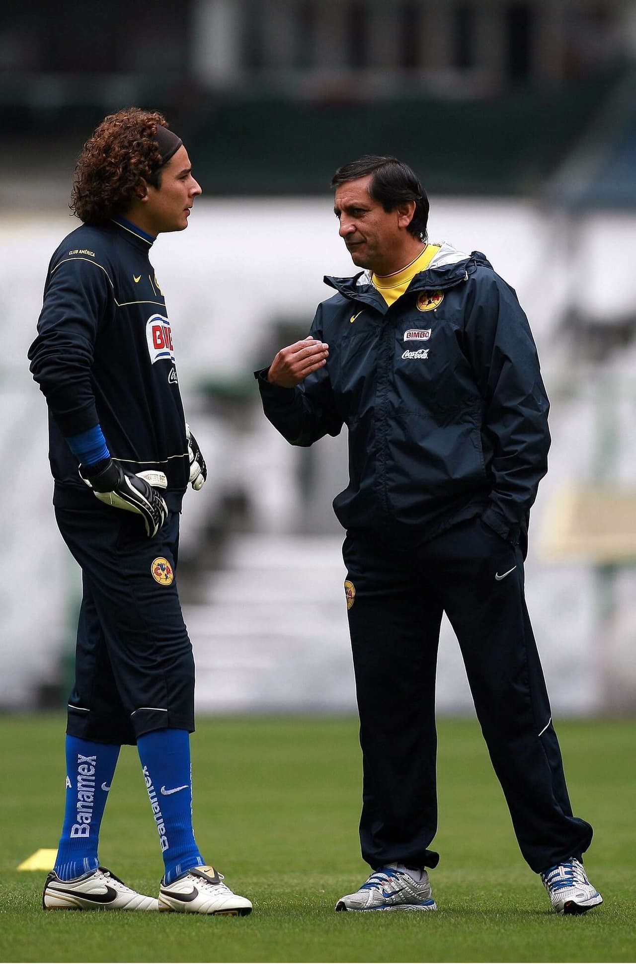 Sin embargo, para la temporada siguiente la directiva azulcrema optó por un DT de alto perfil como Ramón 'Pelado' Díaz.