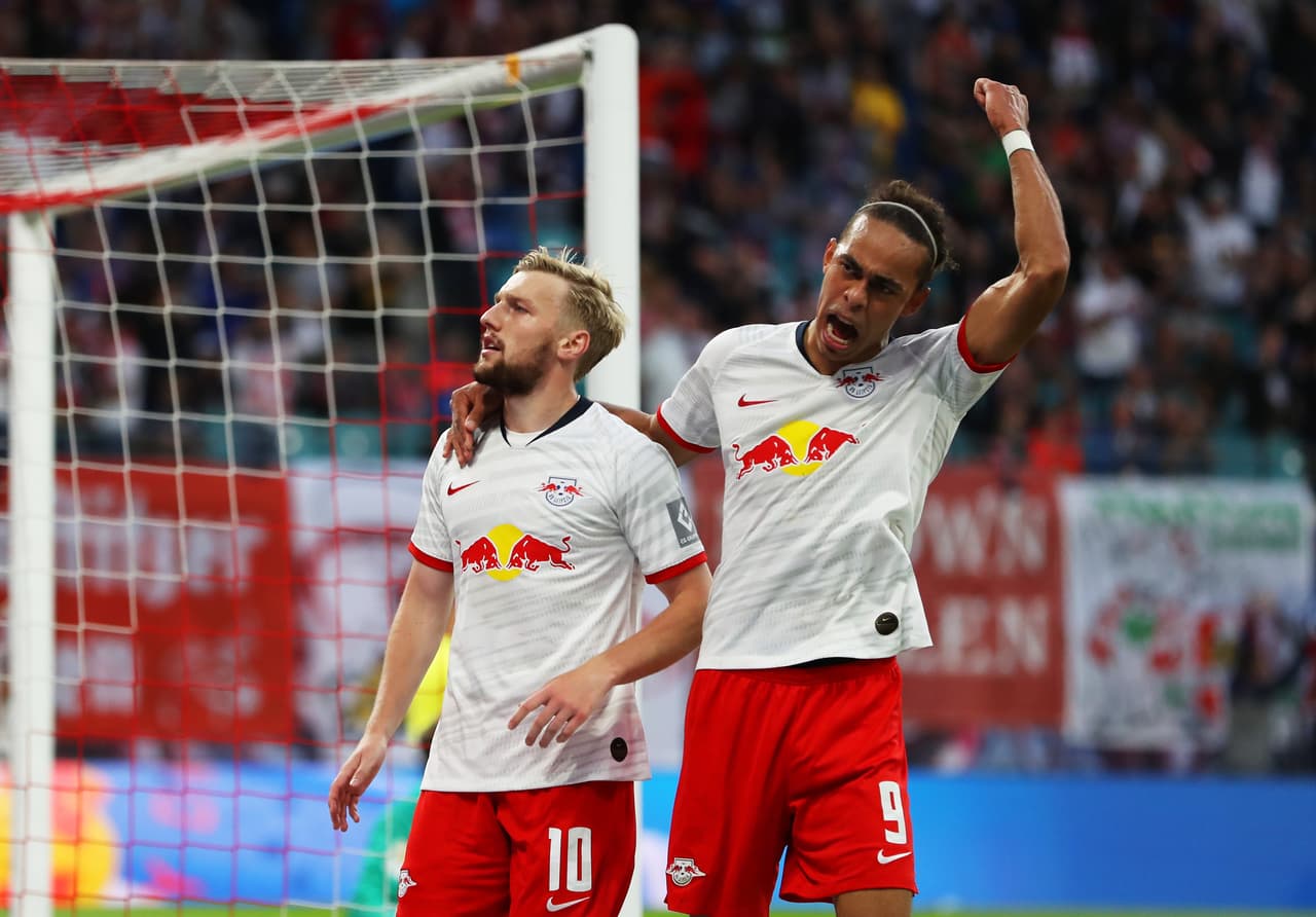 Elétrico empate entre los pupilos de Julian Nagelsmann y Niko Kovac; el Bayern se adelantó con gol de Lewandowksi pero Forsberg, desde los 11 metros, igualó el partido para el 1-1 final.