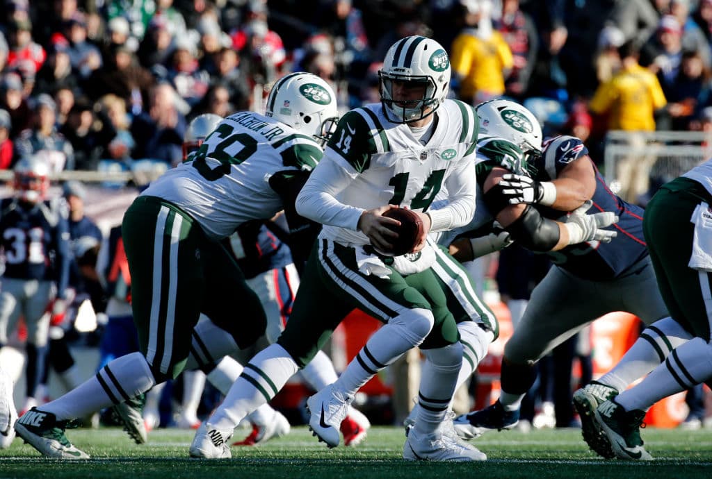 <b>3) New York Jets</b>. Lo positivo es que ya tienen un quarterback para el futuro, pero la defensa necesita una buena 'enchulada'.