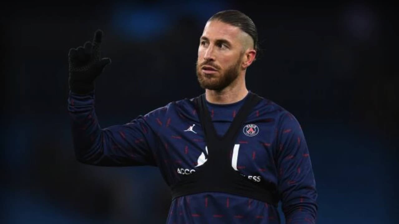 Sergio Ramos se lesiona y está en duda para enfrentar al Real Madrid