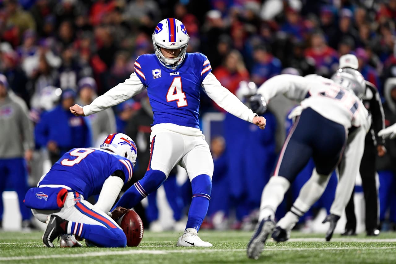 Stephen Hauschka puso el juego 9-3 con gol de campo de 47 yardas y haría otro de 51 en el tercer cuarto para apuntarse todos los puntos de su equipo en esta amarga noche.