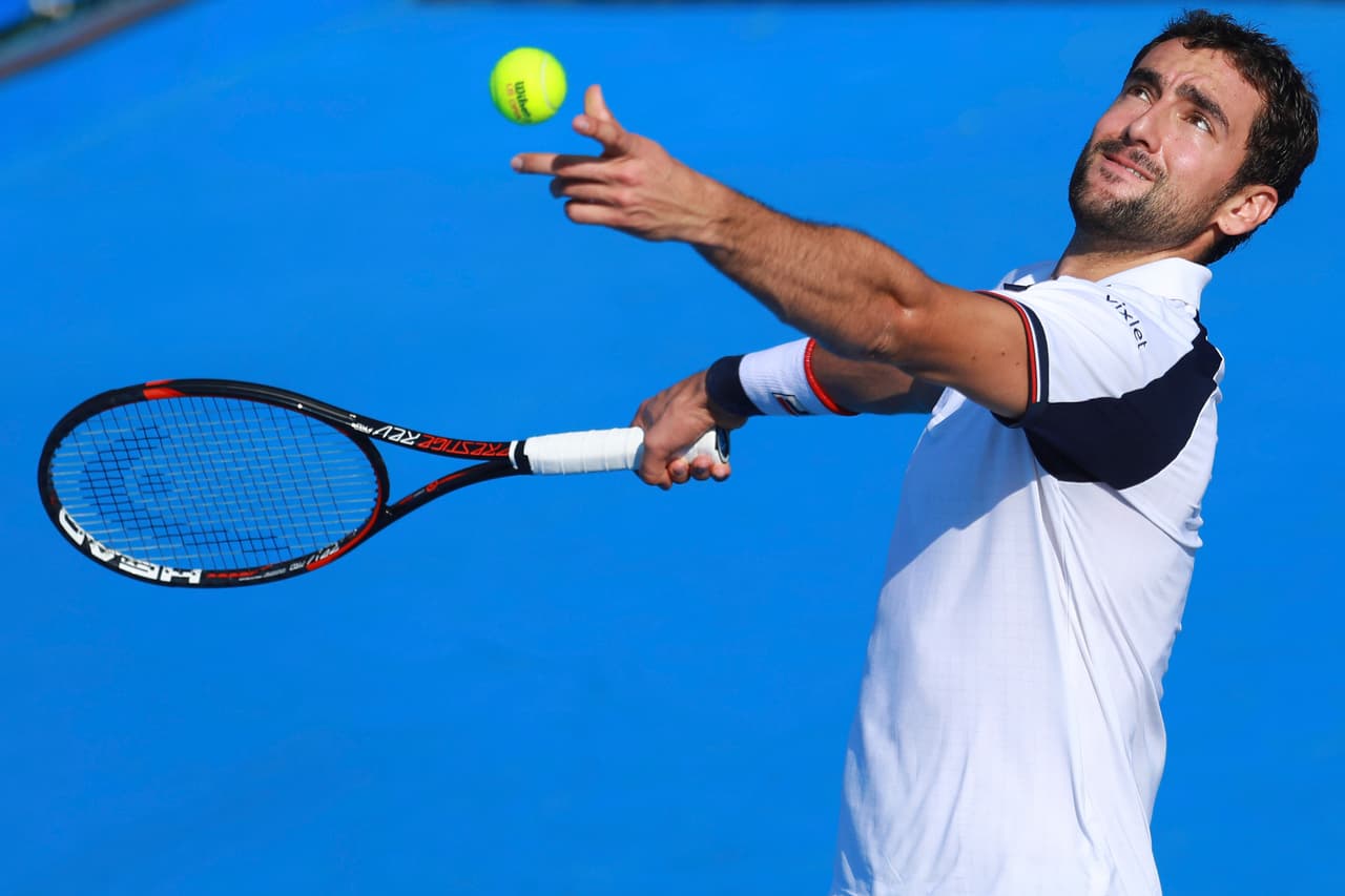 En esta segunda jornada, los otros favoritos, el croata Marin Cilic (foto), tercero, el austríaco Dominic Thiem, cuarto, y el australiano Nick Kyrgios, sexto, también dieron un paso adelante. Cilic eliminó al ucraniano Alexandr Dolgopolov por 6-3, 4-6 y 6-0.