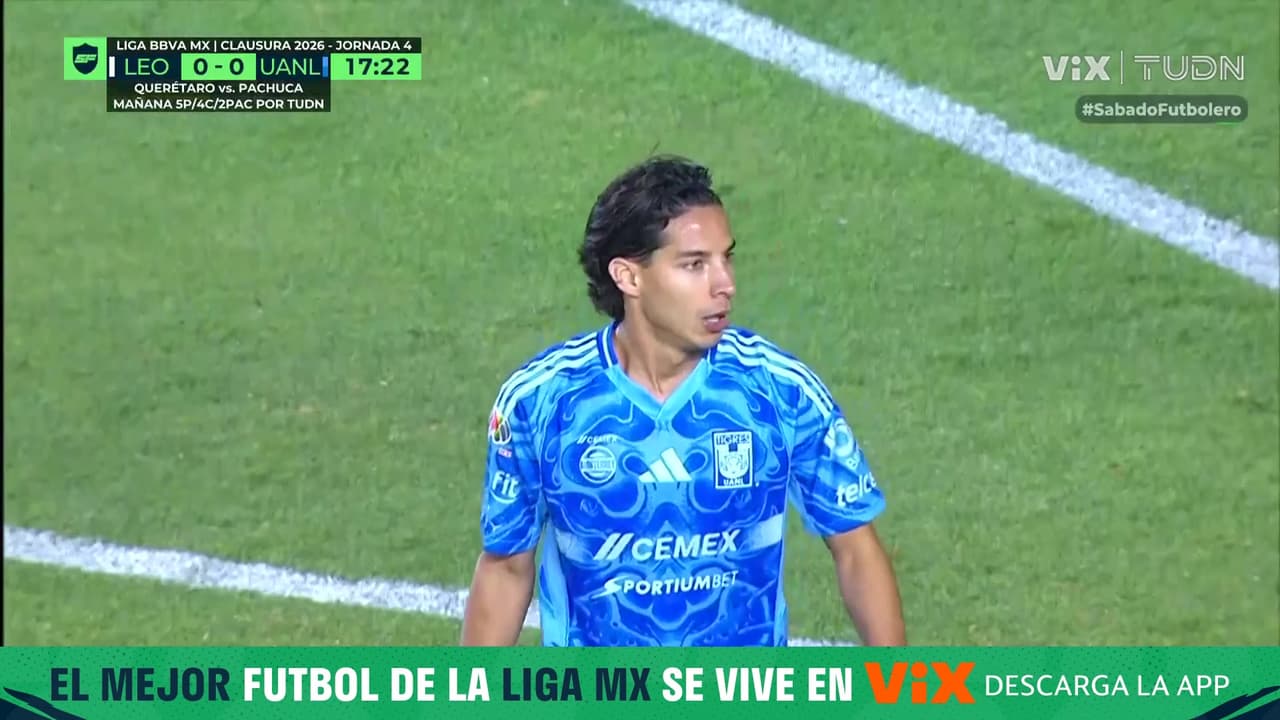 ¡Por poco! El tiro de Diego Lainez que casi era un golazo para Tigres