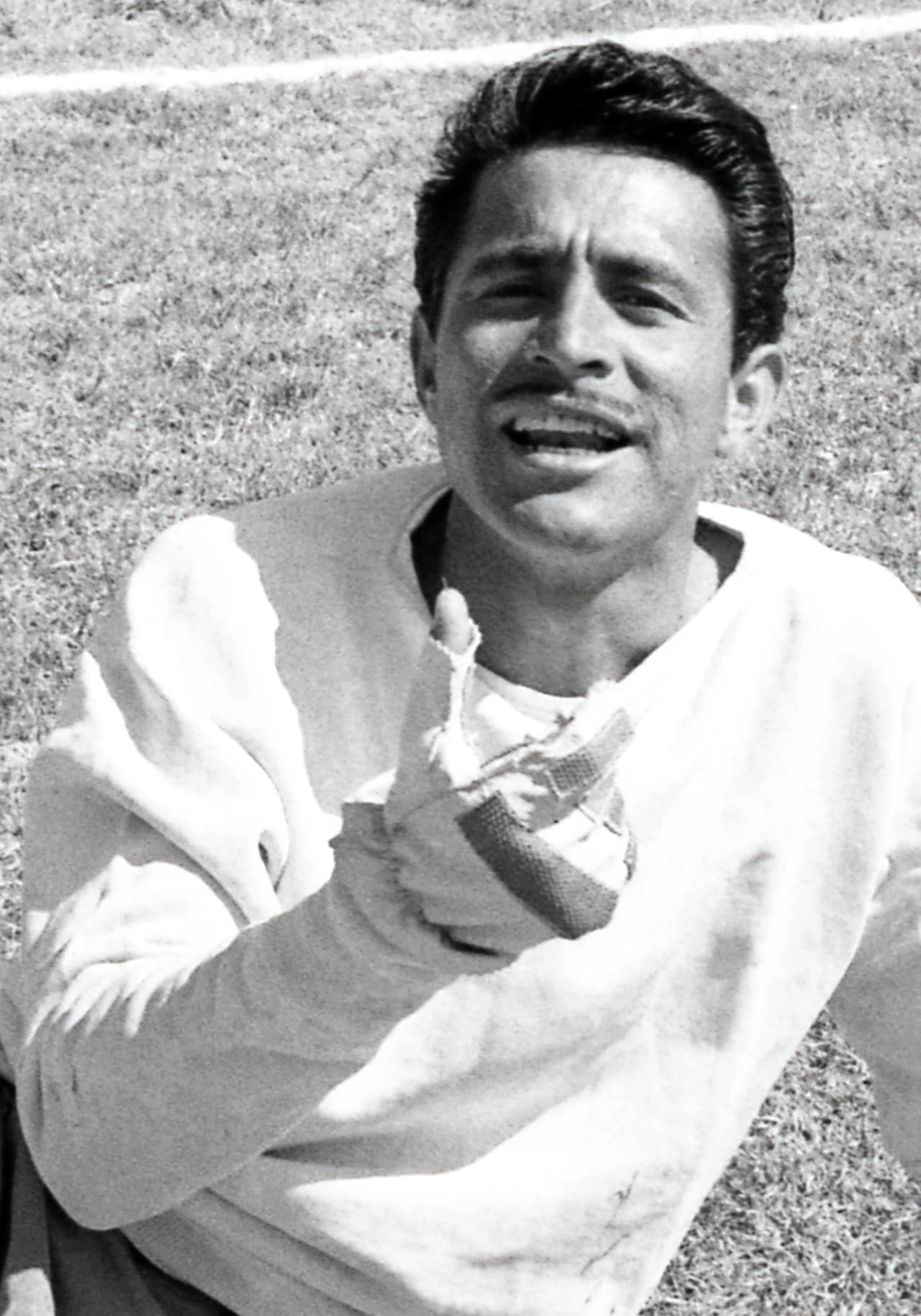 <b>Jaime ‘Tubo’ Gómez</b> – Jaime fue uno de los jovenes que brilló en 1950 en los Juegos Centroamericanos y del Caribe de Guatemala. Años más tarde el mismo joven se convertiría en un ídolo del futbol mexicano al ser el primer portero campeón con las Chivas de Guadalajara.