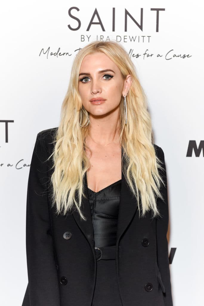 "Incluso Ashlee Simpson se pregunta qué está haciendo en esta lista", bromeó uno más.