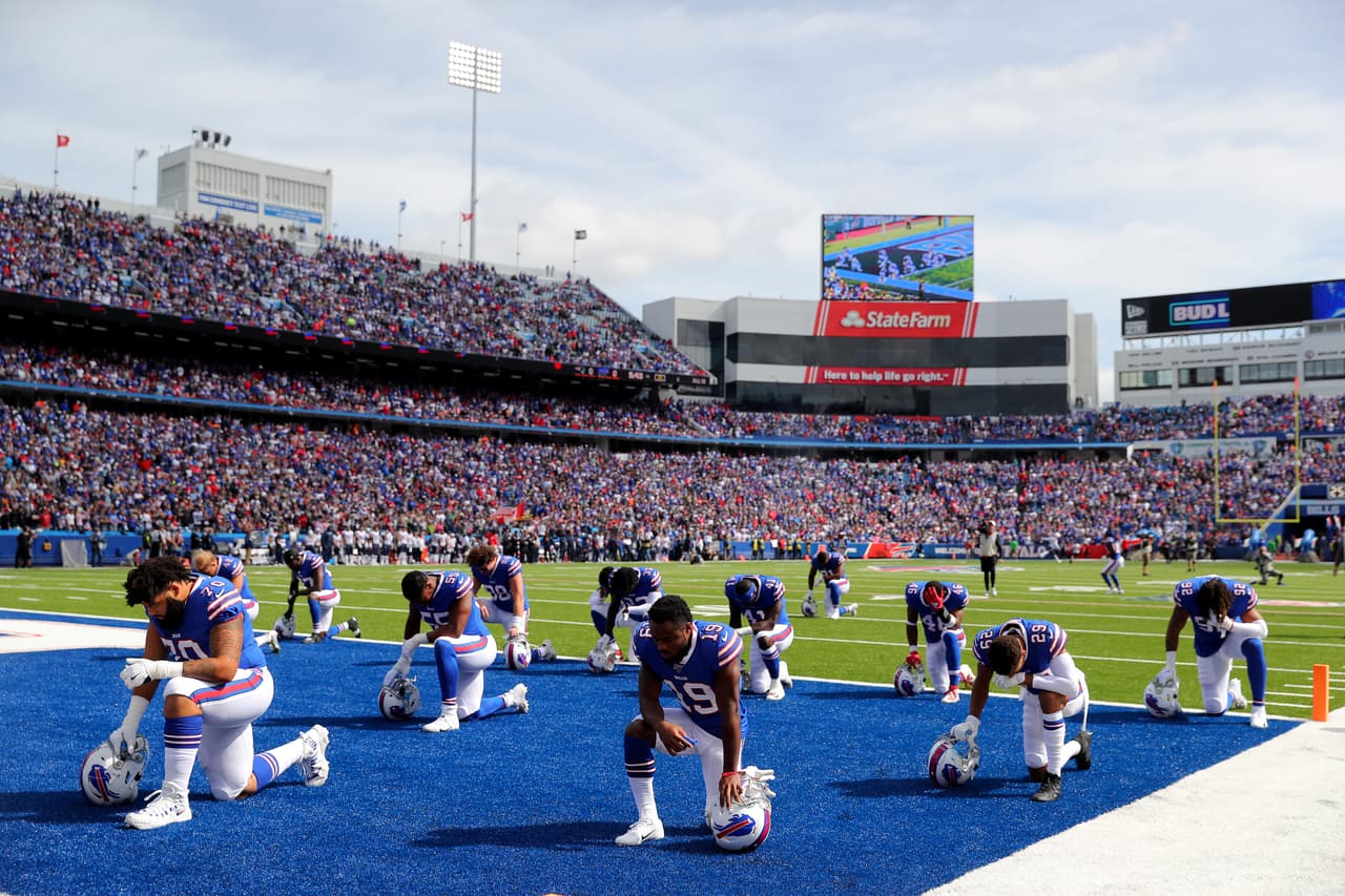 Ambos equipos se han enfrentado en 118 ocasiones, incluyendo un juego de postemporada.