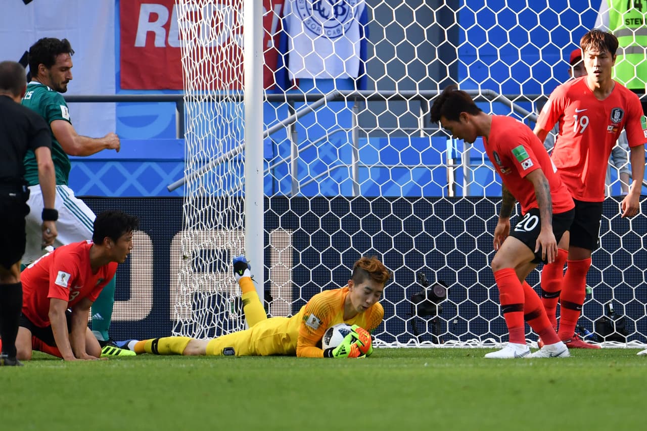 Cho Hyun-woo ya era figura de los surcoreanos, que se aferraban a buscar sus primeros tres puntos.