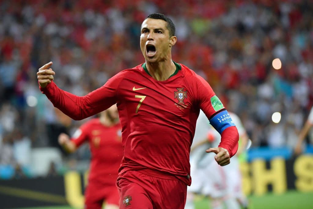 Apenas a los cuatro minutos del juego entre Portugal y España se marcó el primer gol mundialista en Sochi, obra de Cristiano Ronaldo de tiro penal.