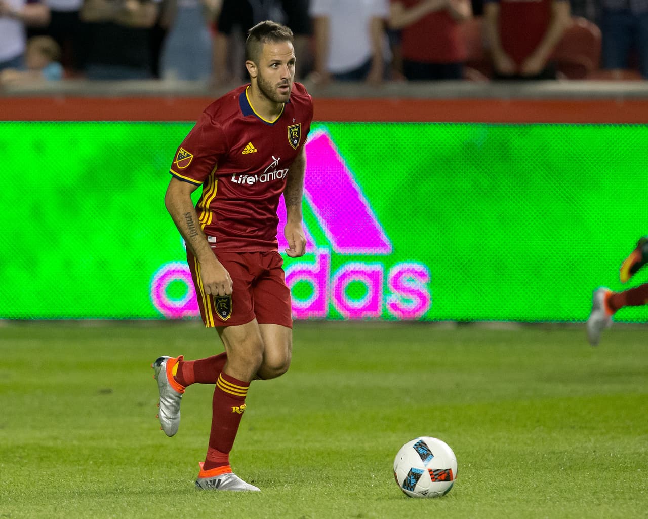 'Burrito' Martínez sigue asombrando con su destreza.