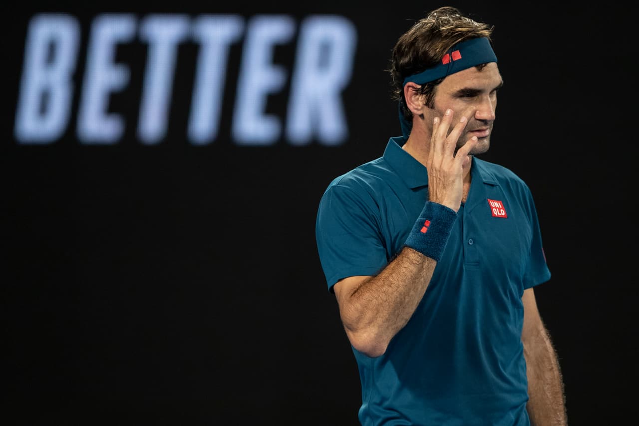 De los tres
<i>tie breaks</i> que disputaron, Federer perdió los dos últimos y con eso el partido contra el joven sorpresa.