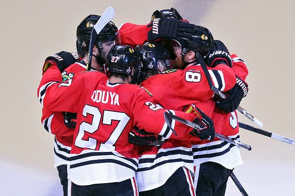 Desde el 1938 los Chicago Blackhawks no ganaban en su propia casa. Este es el tercer título en seis años