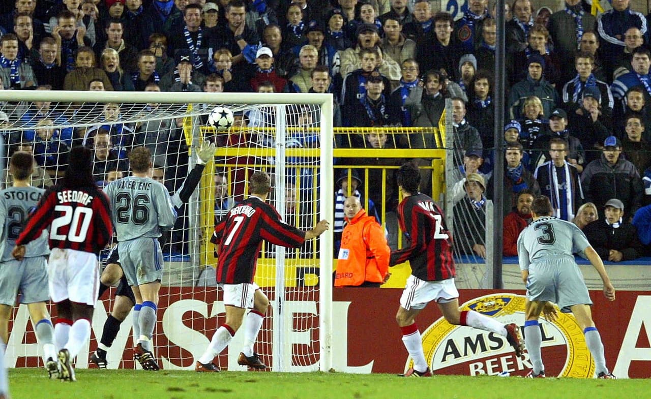 Se dice que los primeros en utilizar la canción de los White Stripes como himno fueron los italianos y otros afirman que fueron los belgas.