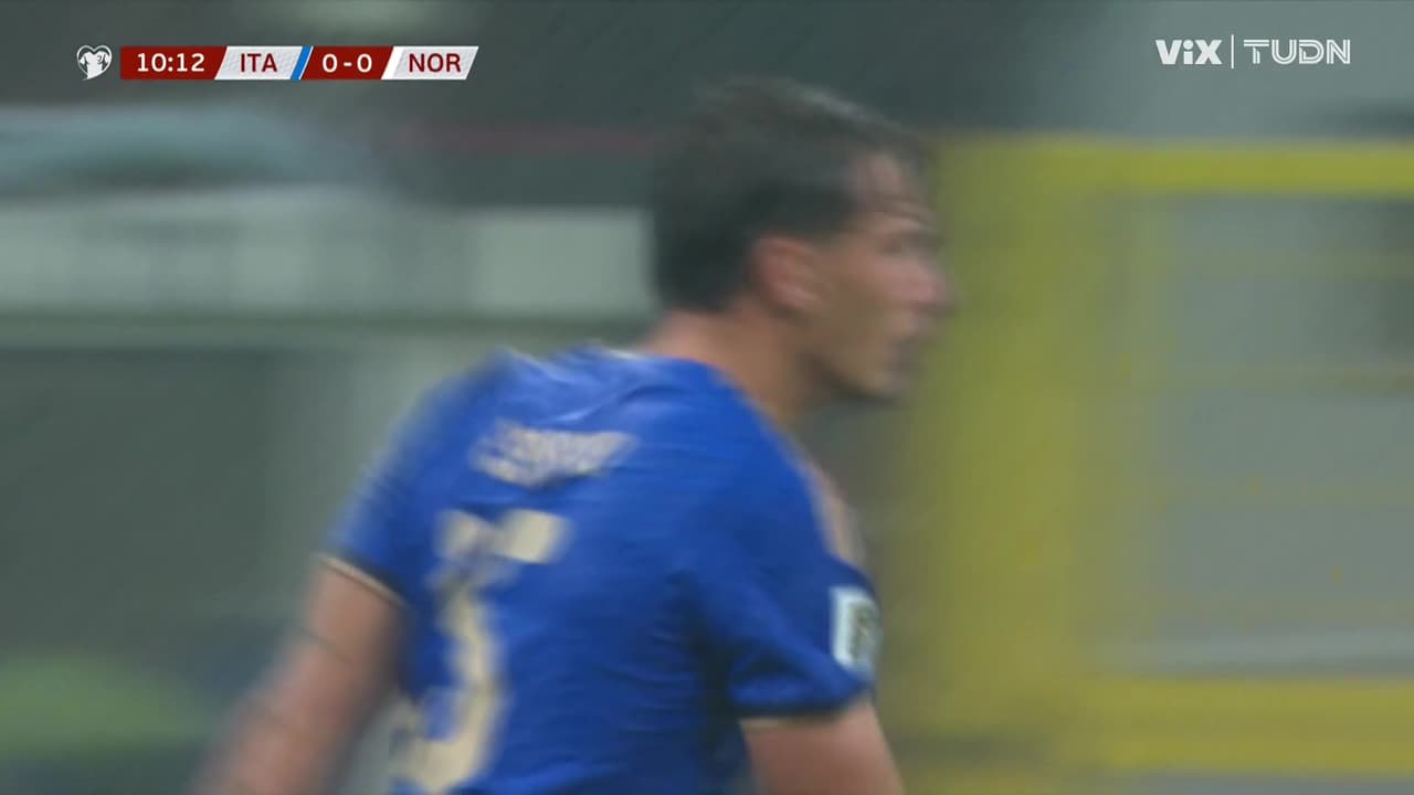 ¡Imperdible! Pio Esposito anota el gol y la emoción invade a todos