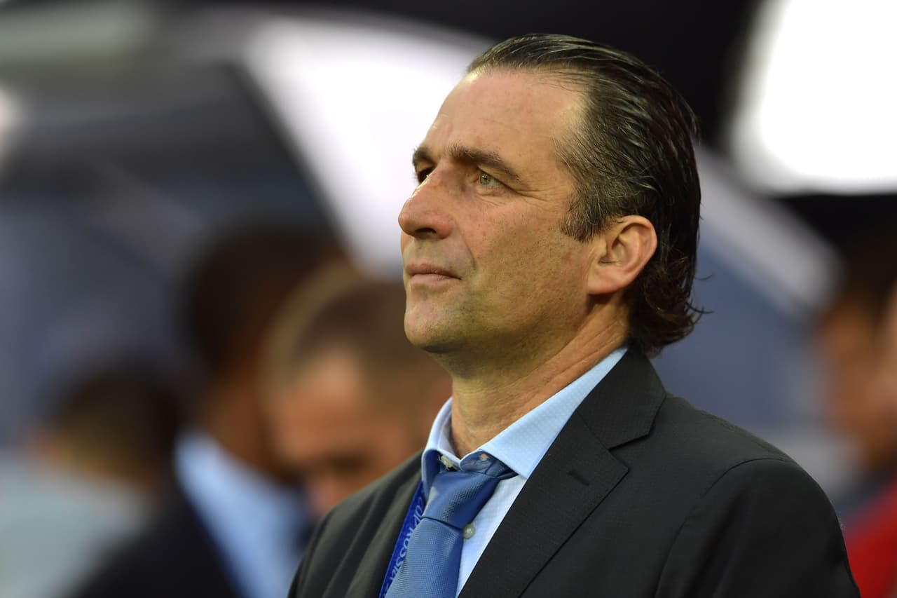 Pizzi lamentó el 'accidente' de Marcelo Díaz, pero no lo culpó de la derrota chilena