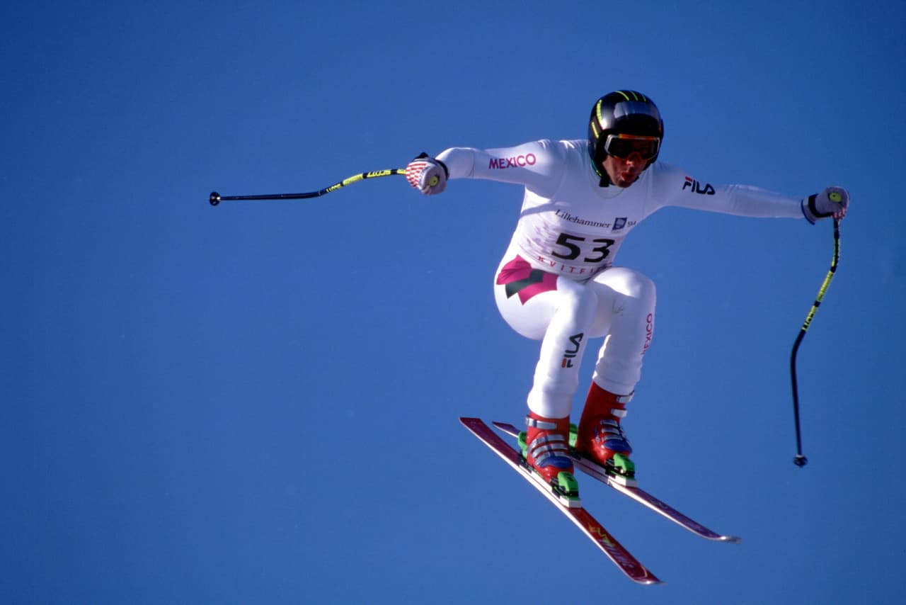 Von Hohenlohe, nacido en Ciudad de México en 1959, ya había participado en los Juegos Olímpicos de Sarajevo en 1984 en esquí alpino.