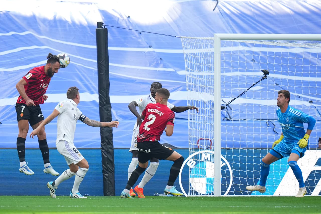 Mallorca se fue al frente con un gol de Vedat Muriqi, pero Real Madrid le dio la vuelta con tantos de Federico Valverde, Vinucius Junior, Rodrygi y Antonio Rudiger.