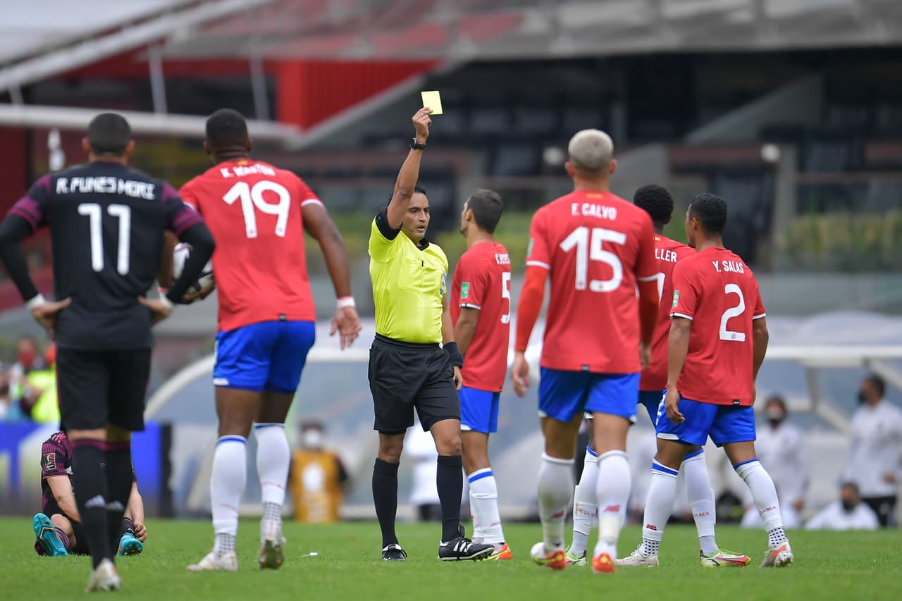 Pese a contar con el regreso a la titularidad de jugadores importantes como Lozano, 'Tecatito' y Edson, México igualó sin goles ante Costa Rica en el Azteca.