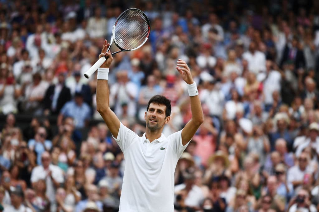 El serbio Novak Djokovic se impuso al español Rafael Nadal 6-4, 3-6, 7-6 (11/9), 3-6 y 10-8 en cinco horas y 21 minutos para avanzar a la final del Abierto de Wimbledon.