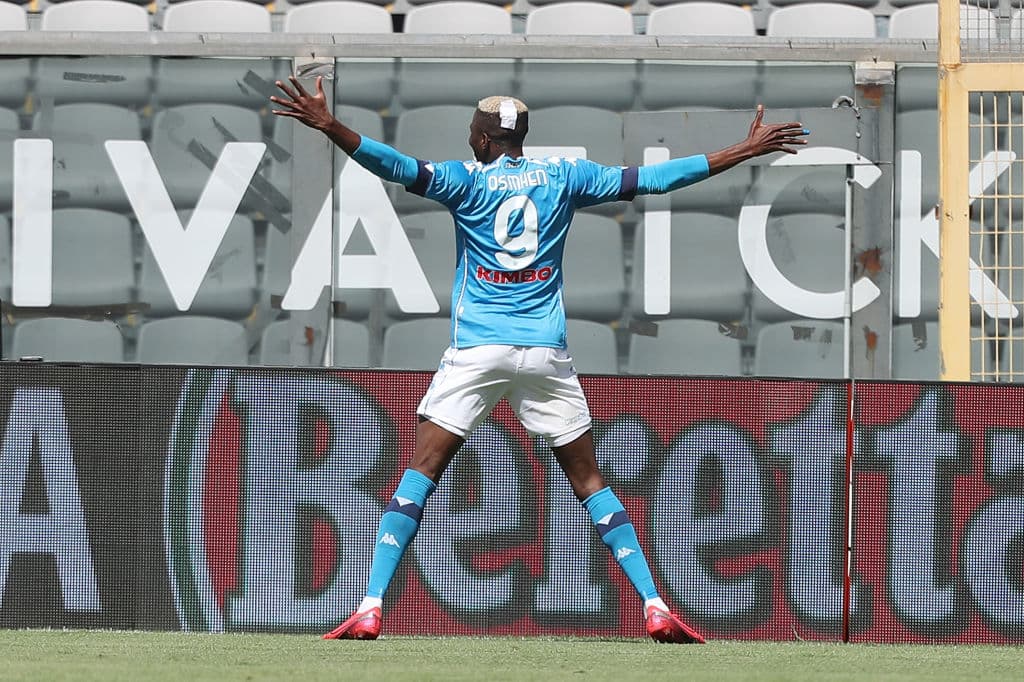 El doblete de Victor Osimhen, gol de Piotr Zielinski y gol de Hirving Lozano, Napoli le hace la diablura al Spezia y los vencen 1-4.