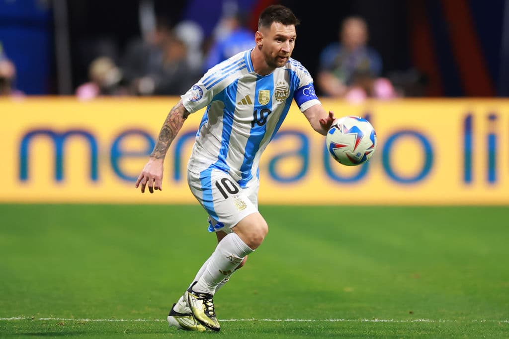 Messi cumple 37 años y lo hace en la cima de su popularidad