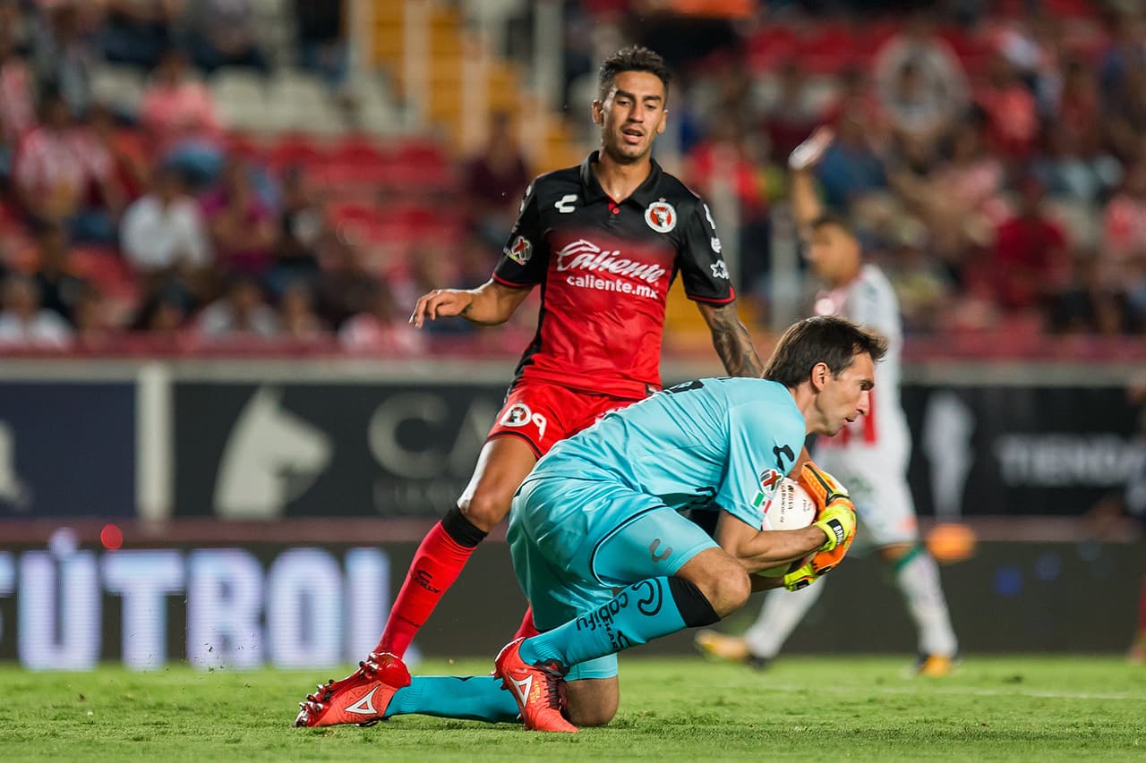 Portero - Marcelo Barovero: El argentino sumó nueve puntos en la jornada y llegó a 18 en el torneo siendo hasta ahora el portero con mayor rendimiento en el Apertura 2017.