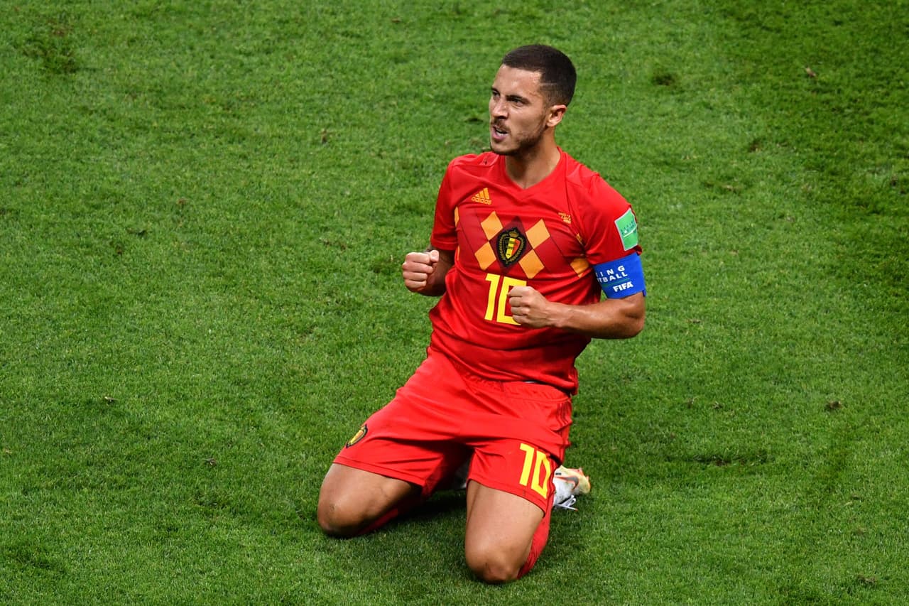 El capitán de Bélgica Eden Hazard surge como opción para el Real Madrid ante la inminente partida de Cristiano Ronaldo. Se une a los nombres de Mbappe y Neymar para ser fichados.