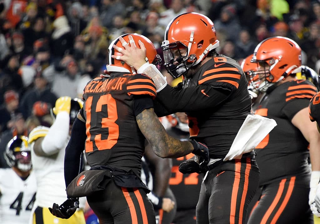 Cuatro intercepciones, las lesiones de James Conner y JuJu Smith-Schuster y una locura al final. Así la victoria de los Browns 7-21.