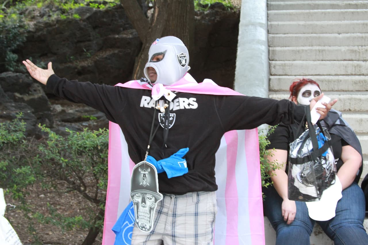 Miles de aficionados y apasionados de la NFL se dieron cita en el estadio Azteca para presenciar el duelo de Monday Night entre Raiders y Texans.