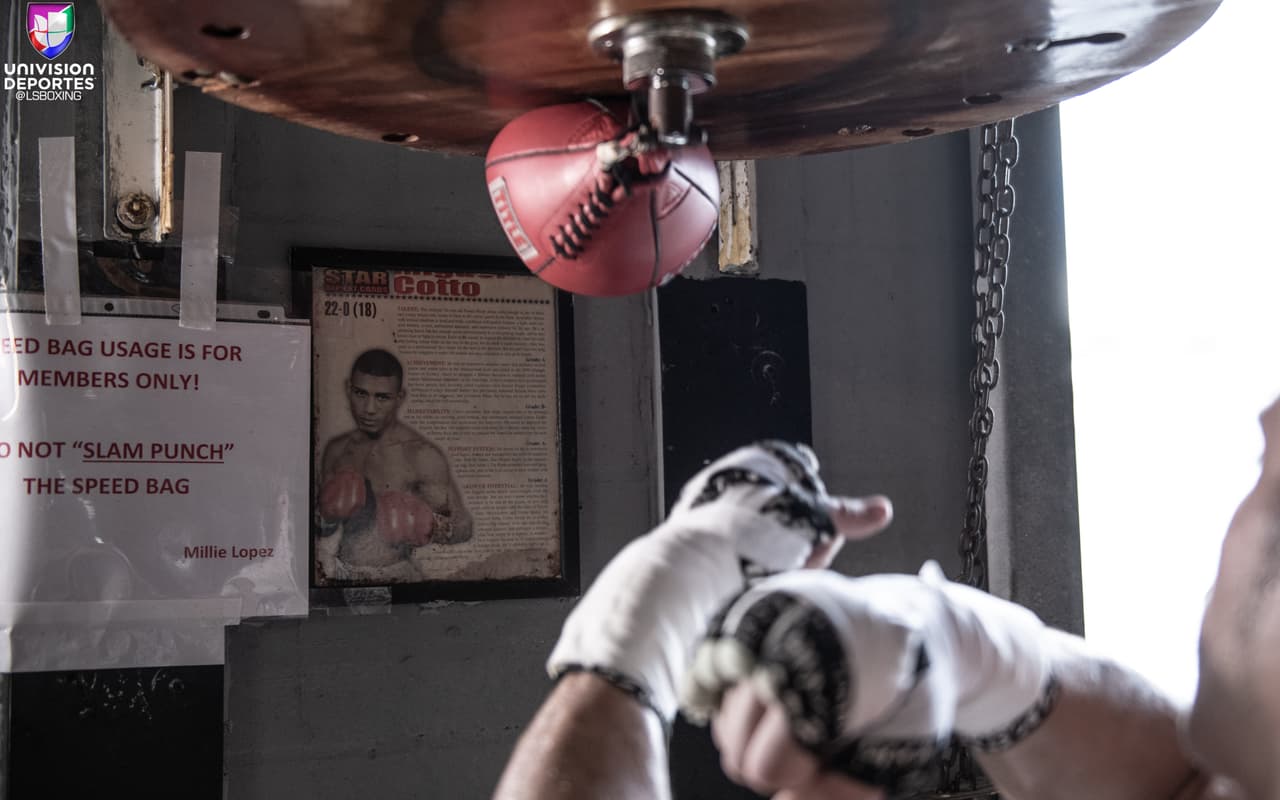 El prospecto de Puerto Rico, Jean Carlos 'Chapito' Rivera (15-0, 10 KO's), se enfrentará a Jason 'El Alacrancito' Sánchez (12-0, 6 KO's) de Nuevo México por la corona mundial juvenil vancante de la OMB en el Hotel El Panamá en la Ciudad de Panamá el próximo 31 de octubre.