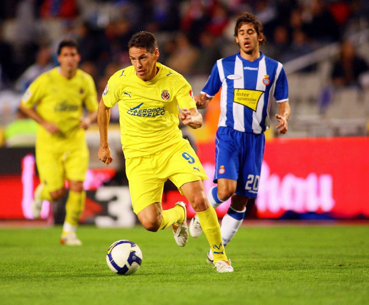 El 'Guille' Franco jugó cuatro temporadas en Europa (tres en Villarreal y una en el West Ham). Oficialmente anotó 19 goles en las ligas de España y de Inglaterra.