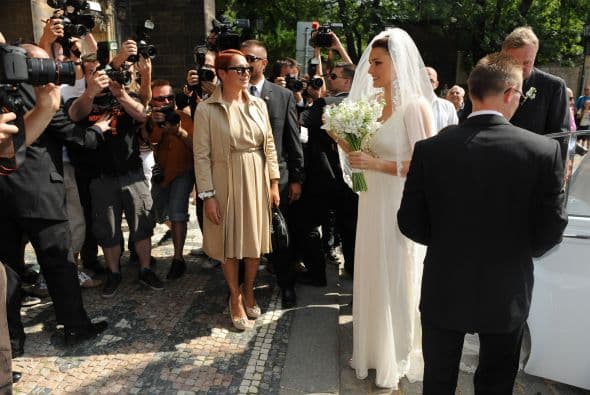Estos dos ersonajes famosos en Italia decidieron dar este gran paso después de vivir juntos por años e incluso tener hijos.