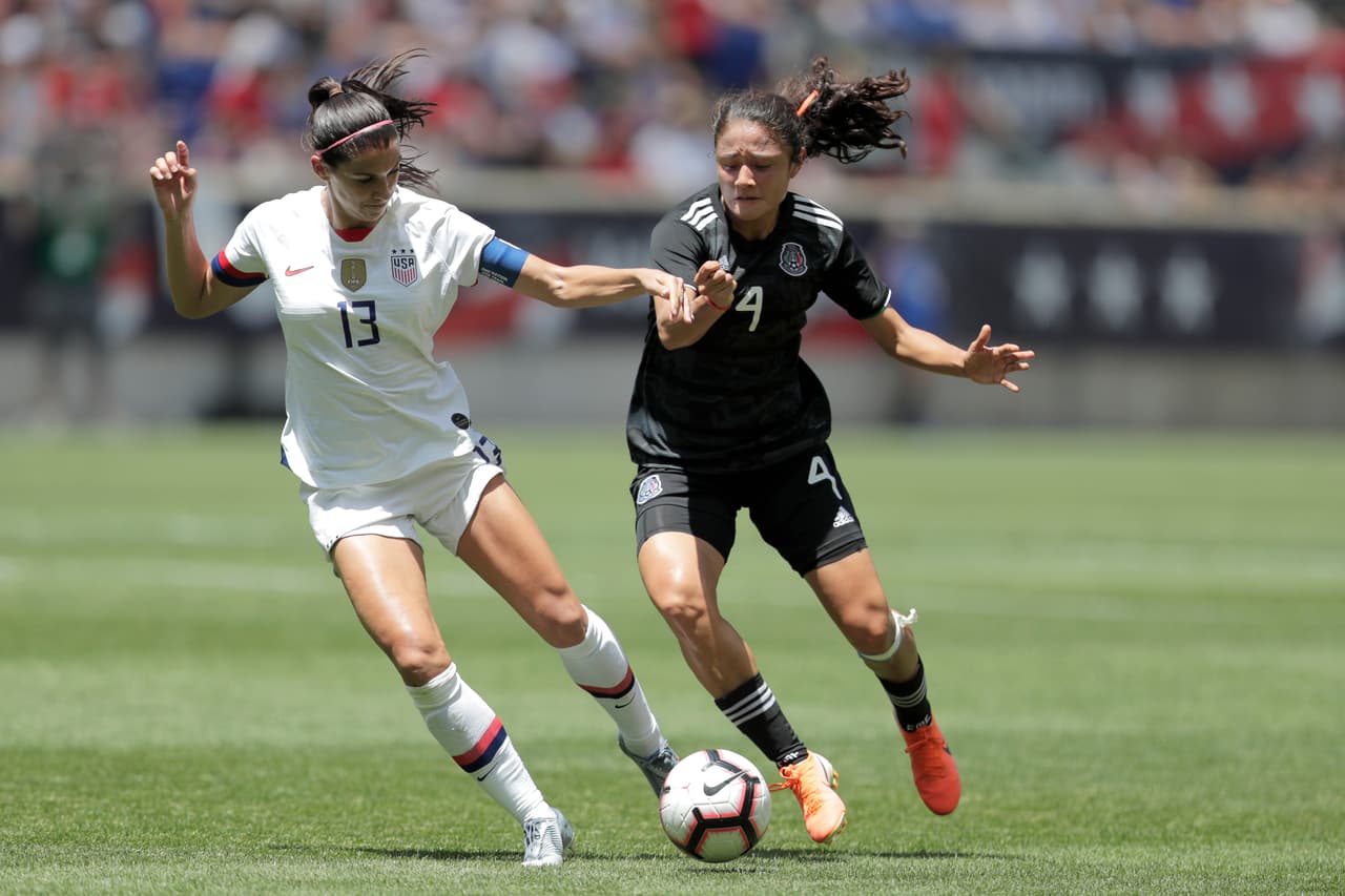 El Team USA femenino derrotó 3-0 a México en amistoso internacional en el Red Bull Arena de Nueva Jersey, en la que fue su sexta victoria consecutiva previo a su participación en el Mundial de Francia desde el 11 de junio.
