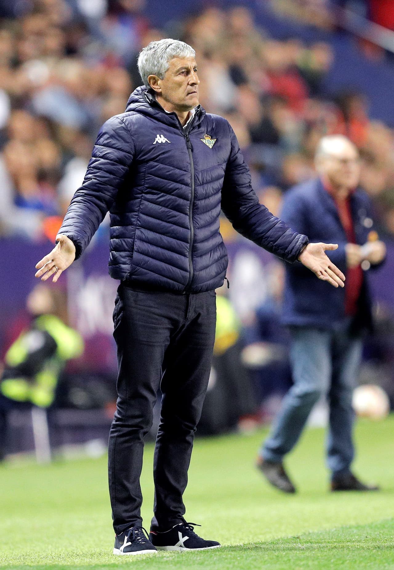 El lenguaje corporal del técnico del Betis, Quique Setién, lo decia todo.