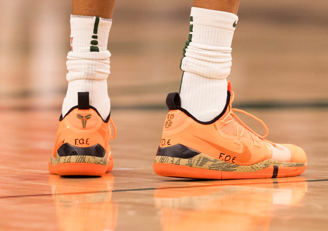 Giannis Antetokounmpo (Milwaukee Bubcks)