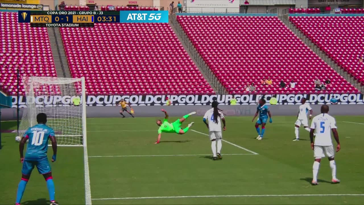 ¡GOL!  anota para Haití. Carnejy Antoine