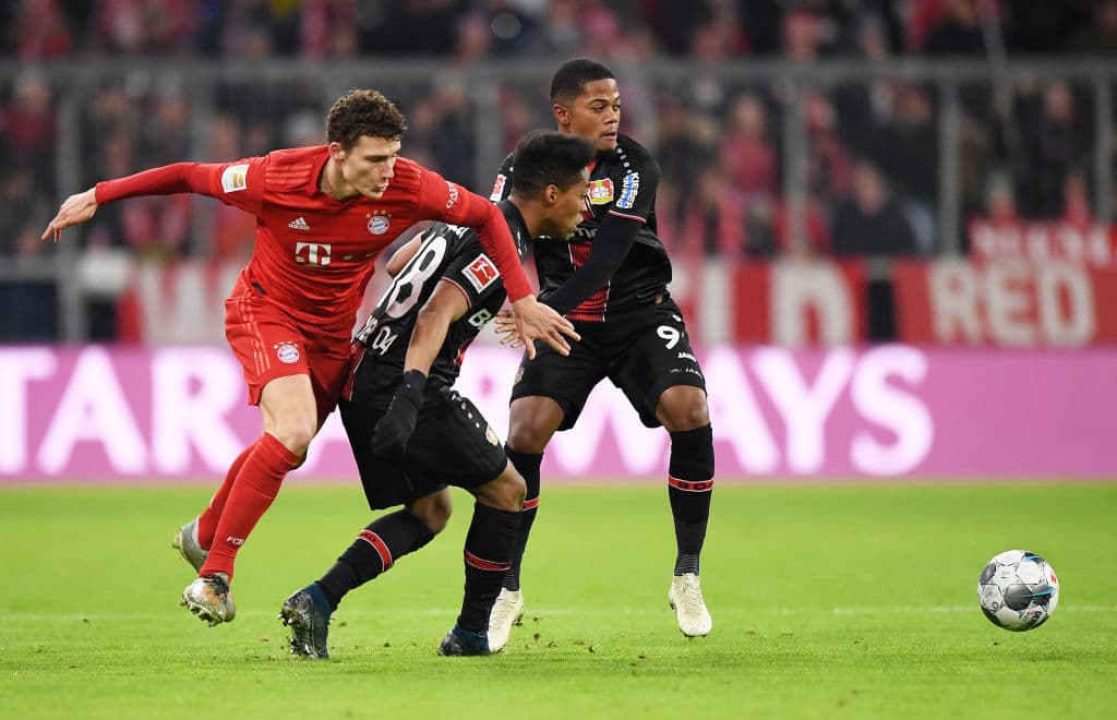 Con doblete de Leon Bailey al 10 y al 35, Bayer Leverkusen se impone 1-2 en su visita al Bayern Múnich.