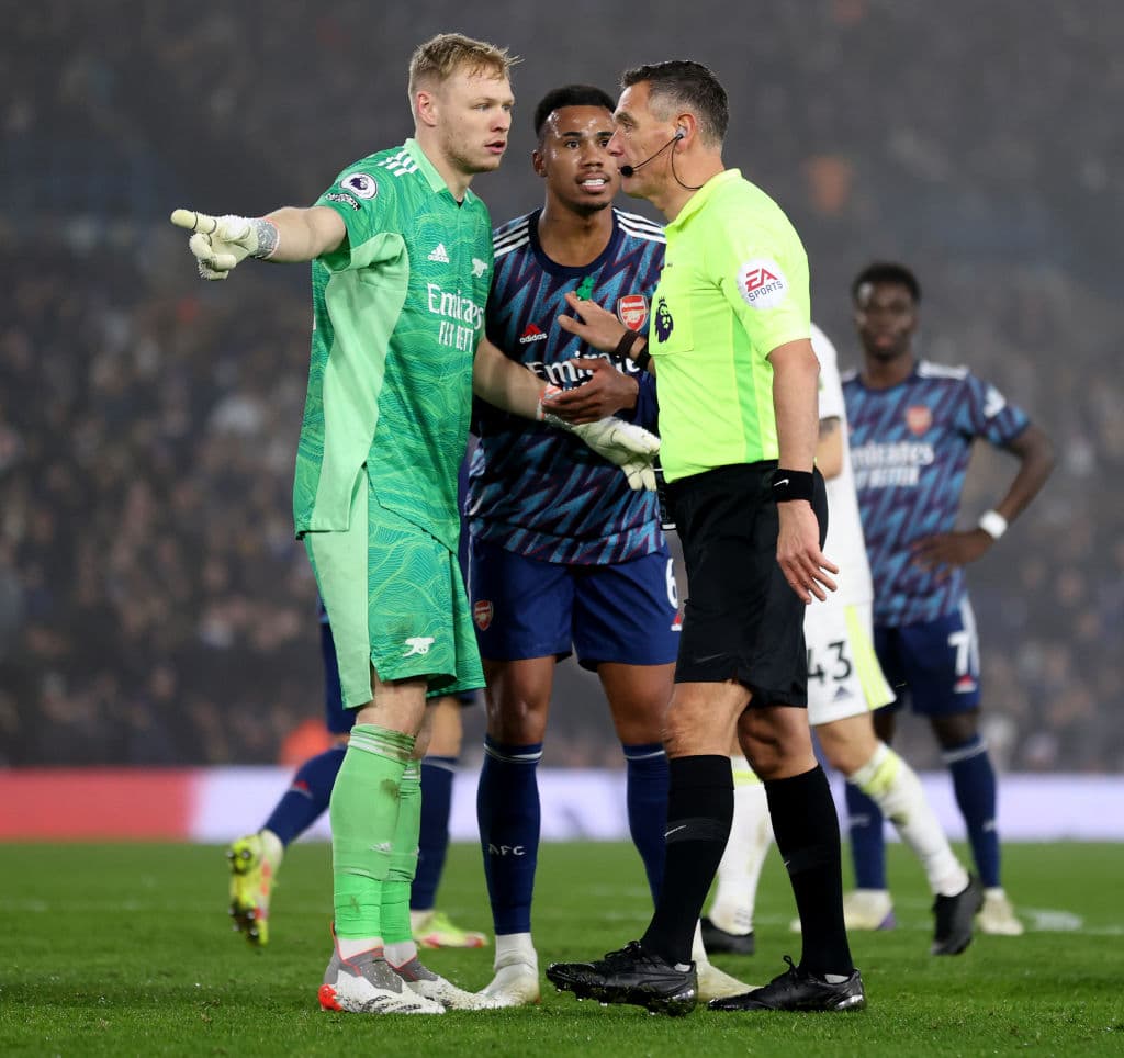 Arsenal pasa por encima del Leeds United 1-4 y se mantienen en puestos de competiciones europeas.