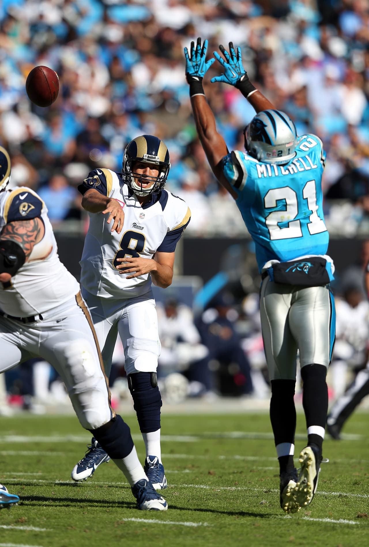 Si Bradford puede mantenerse en el campo, su exactitud formaría una sólida pieza en la ofensiva de Kelly. Y si Bradford juega más juegos de los que se pierde, creo que ‘Philly’ será el mejor de la Este NFC (AP-NFL).