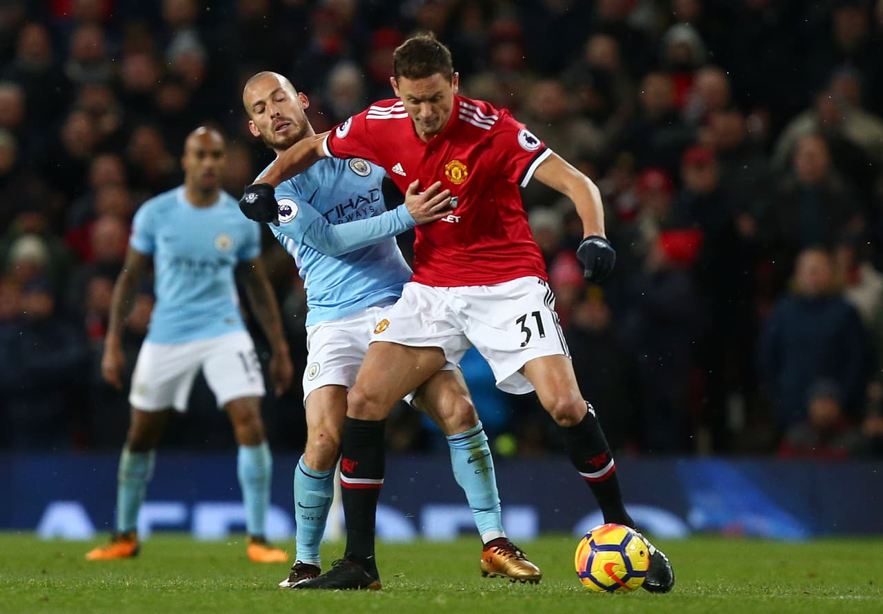 Mediocampista central: Nemanja Matic (Manchester United)