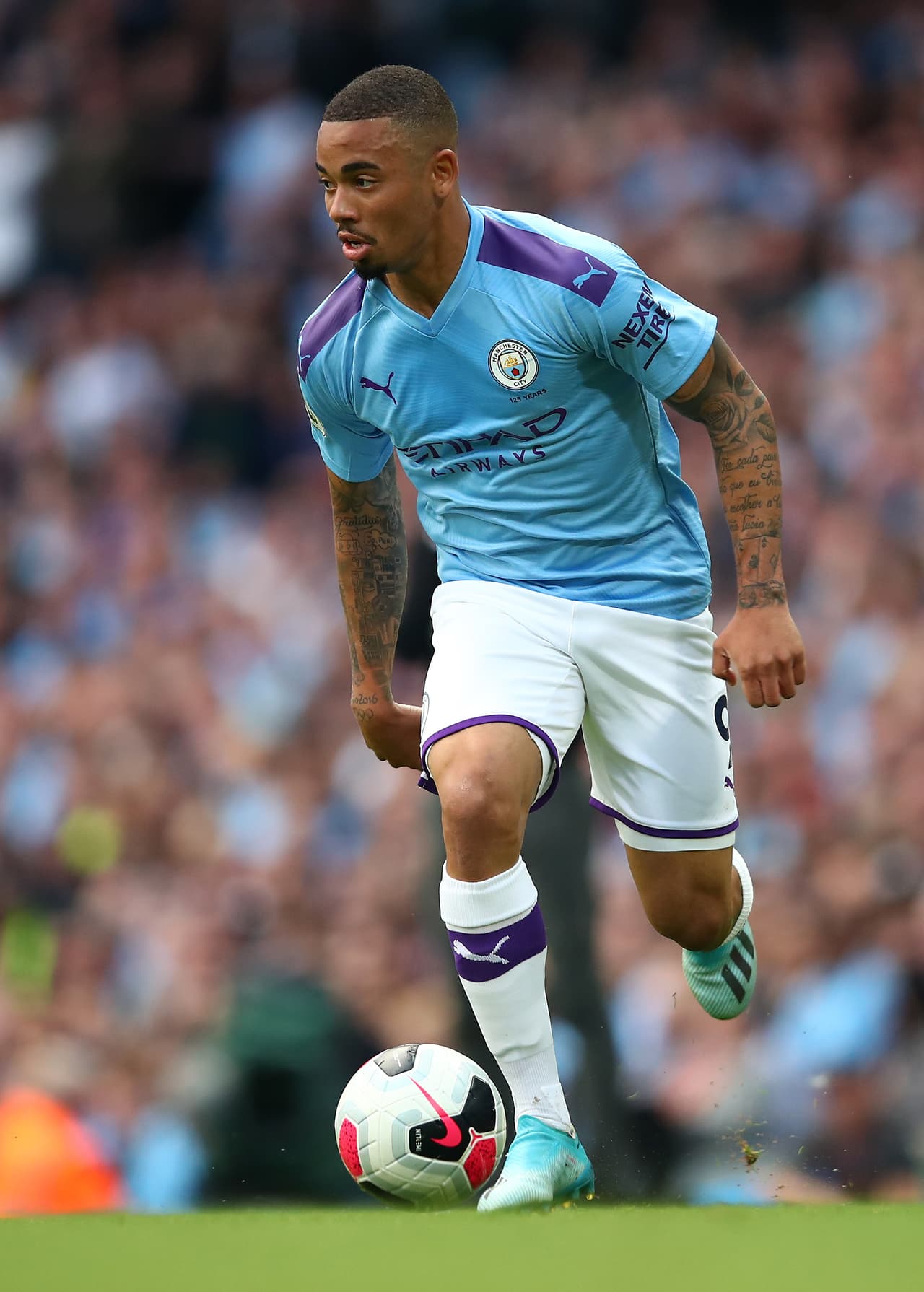 Puma mejoró el patrocinio del Manchester City este año que está en el puesto cuatro con casi 70 millones de euros anuales.