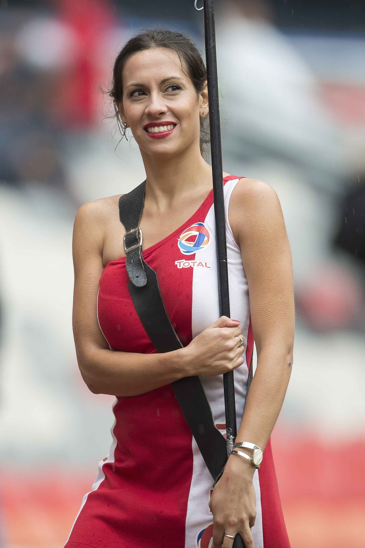 La belleza de las porristas en la fecha 10