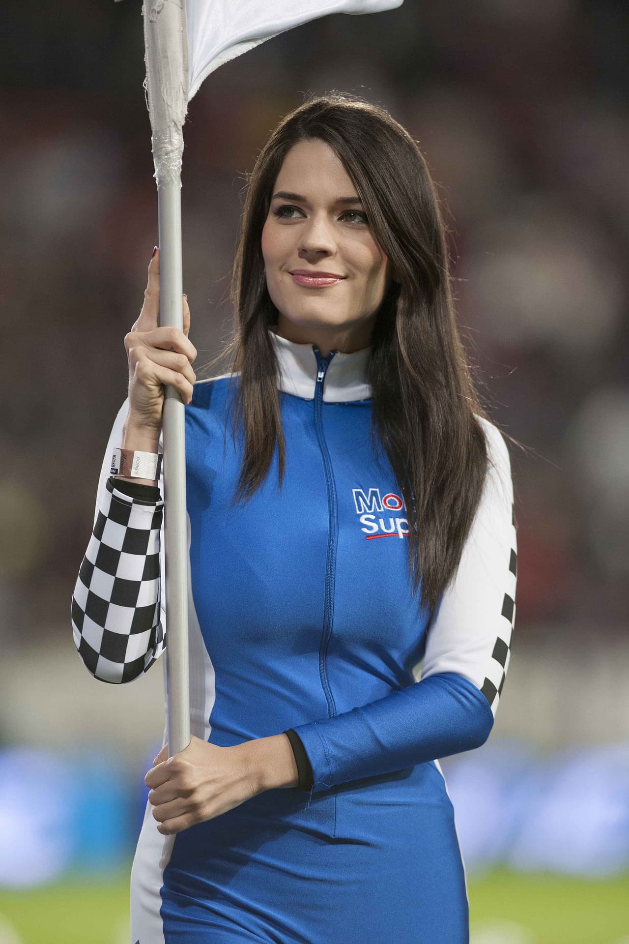 La belleza de las porristas en la fecha 10