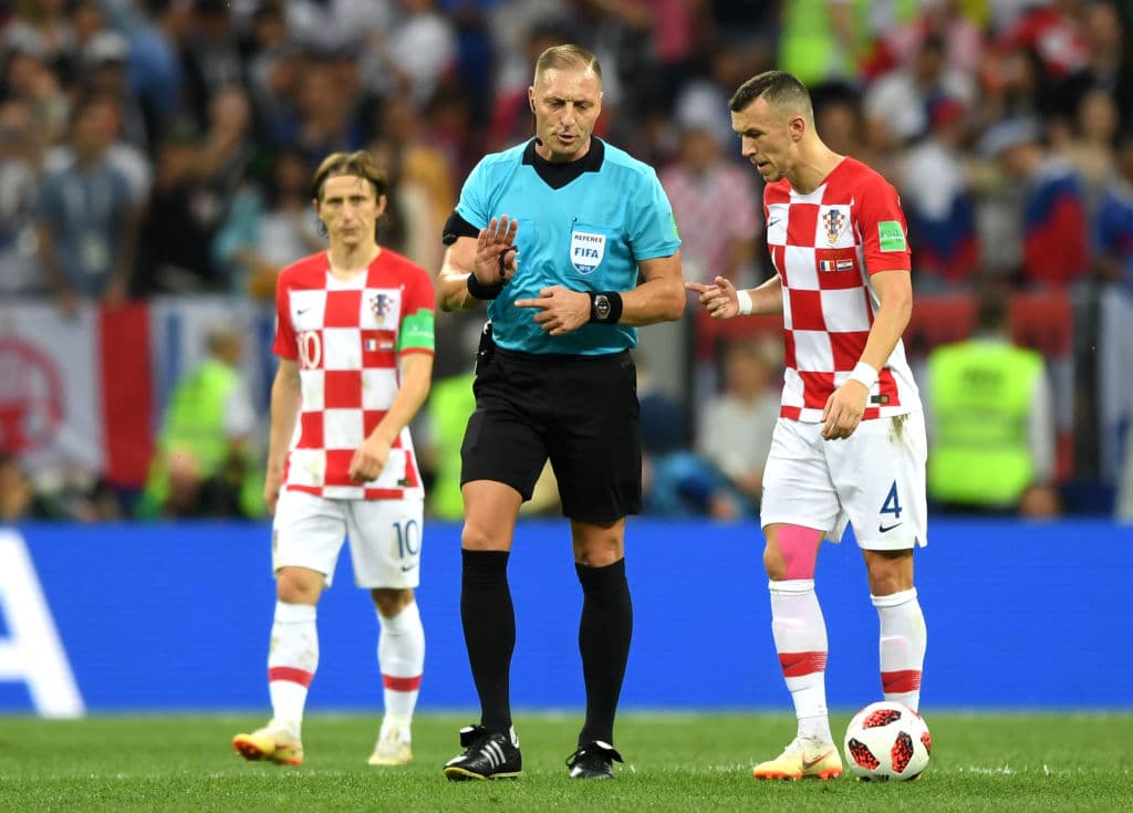 Con la molestia de los croatas con el árbitro, el marcador se fue 2-1 a favor de Francia al descanso.