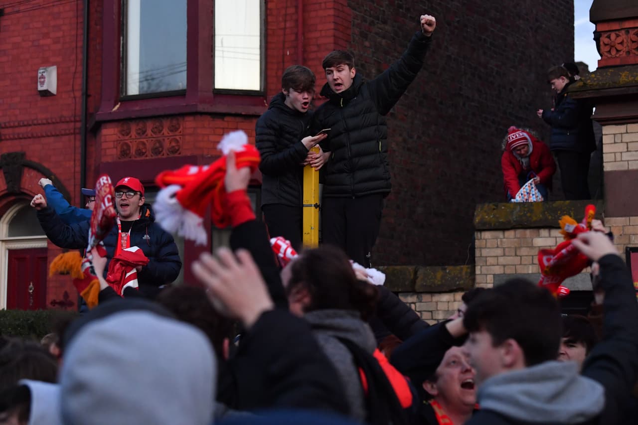 El Liverpool cayó por la mínima en el juego de ida, pero el líder de la Premier League, junto a el impulso de su afición en Anfield y con la frase 'You'll never walk alone' buscarán la remontada para clasificarse a Cuartos de Final.