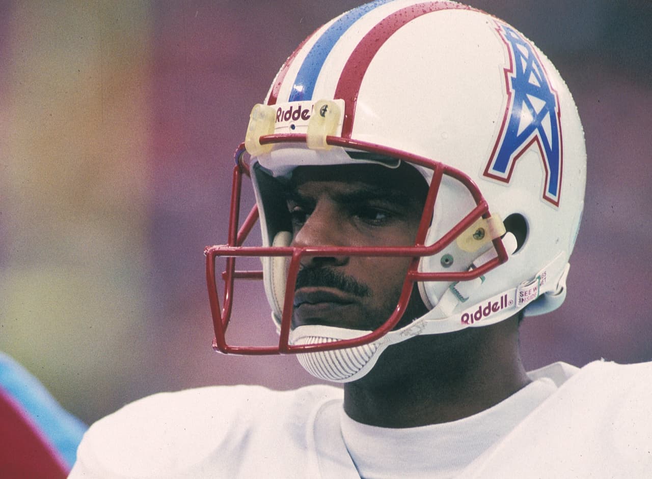 Warren Moon, demandado por acoso sexual