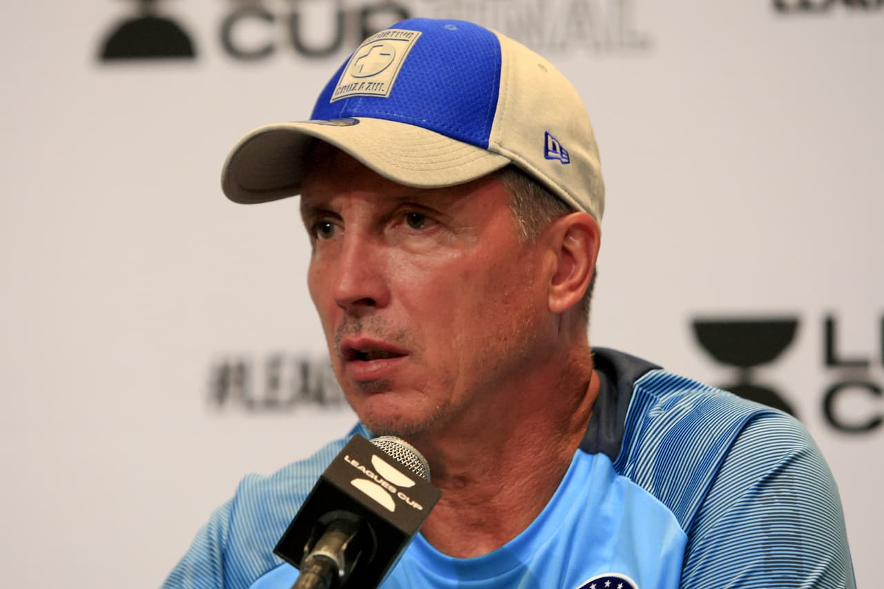 Siboldi, actual timonel de Cruz Azul, jugó para ambos equipos. Incluso, vivió el descenso de Tigres en 1996. Sólo estuvieron un año en la división de ascenso.