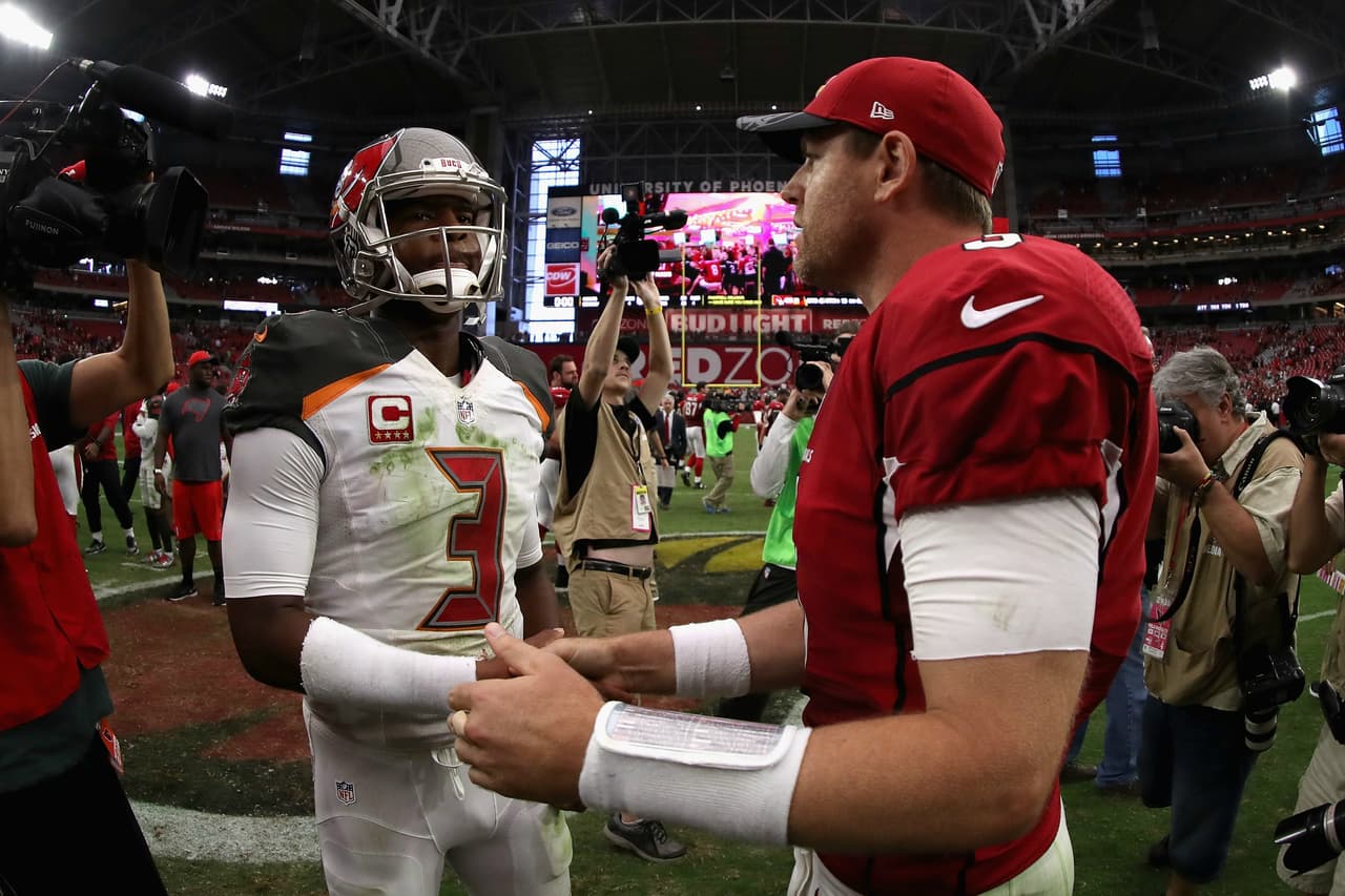 Carson Palmer y la defensa dan primera victoria a Cardinals al derrotar a los ‘Bucs’ de Winston 40-7