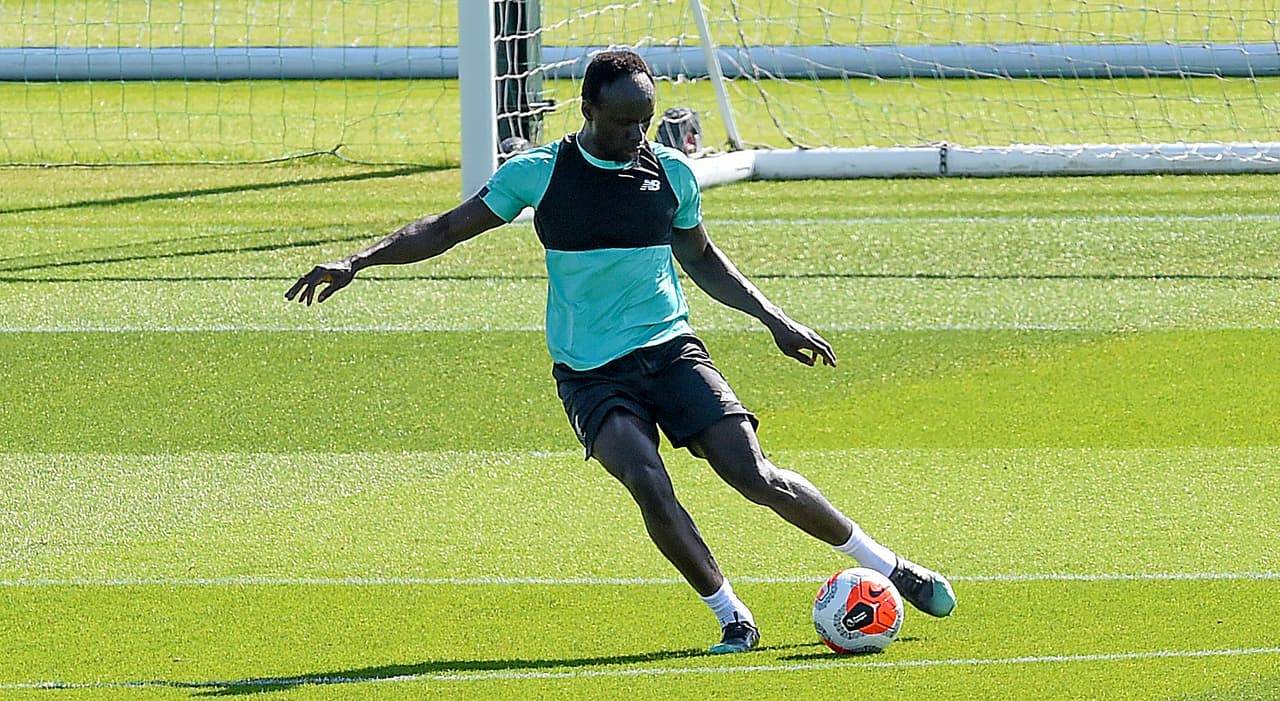 Tiempo para practicar los cambios de juego, uno con la diestra y otro con la zurda.